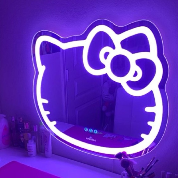 Hello Kitty LED Mirror - Picture 1 of 1